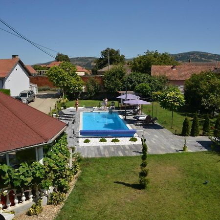 Sobe Djurdjevic Hotel Zatonje Bagian luar foto