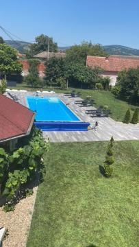 Sobe Djurdjevic Hotel Zatonje Bagian luar foto